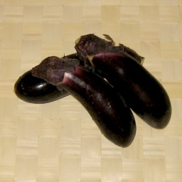 Tt@CA/Sapphire eggplants
